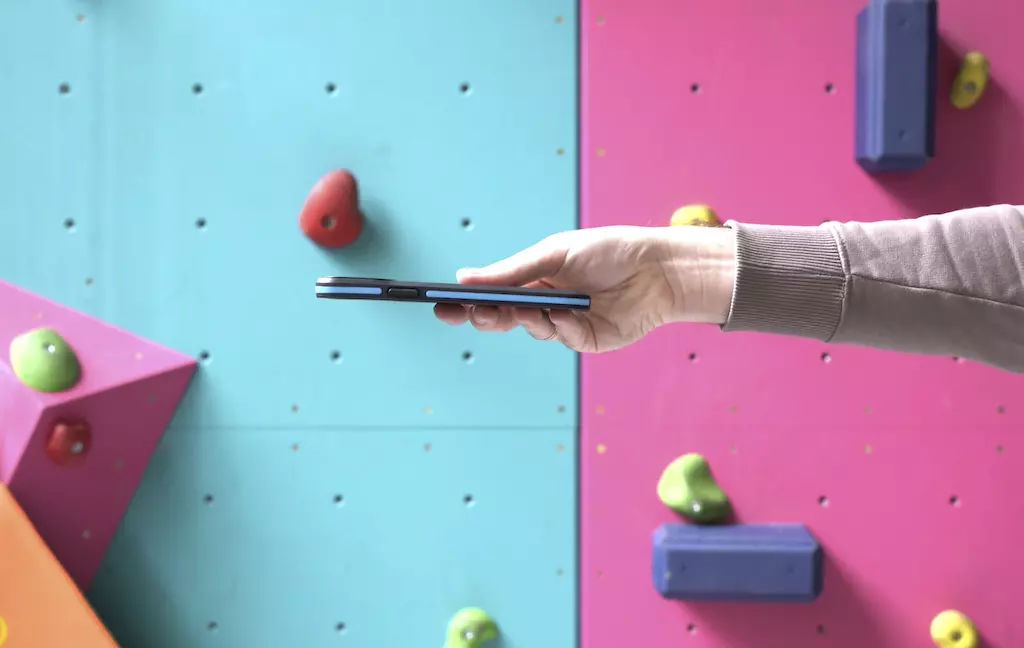 iphone-13-pro-drop-test